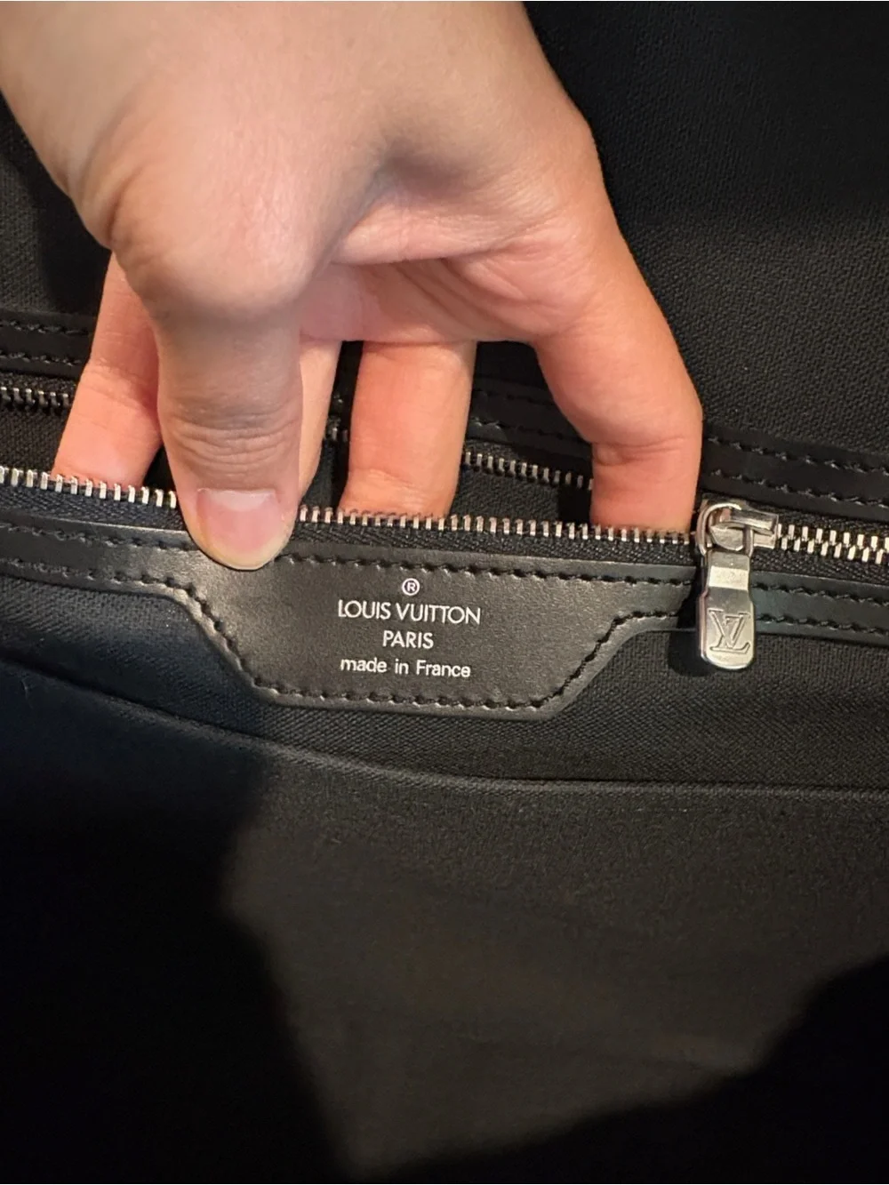 Louis Vuitton Green Taiga Leather Nylon Shoulder Bag